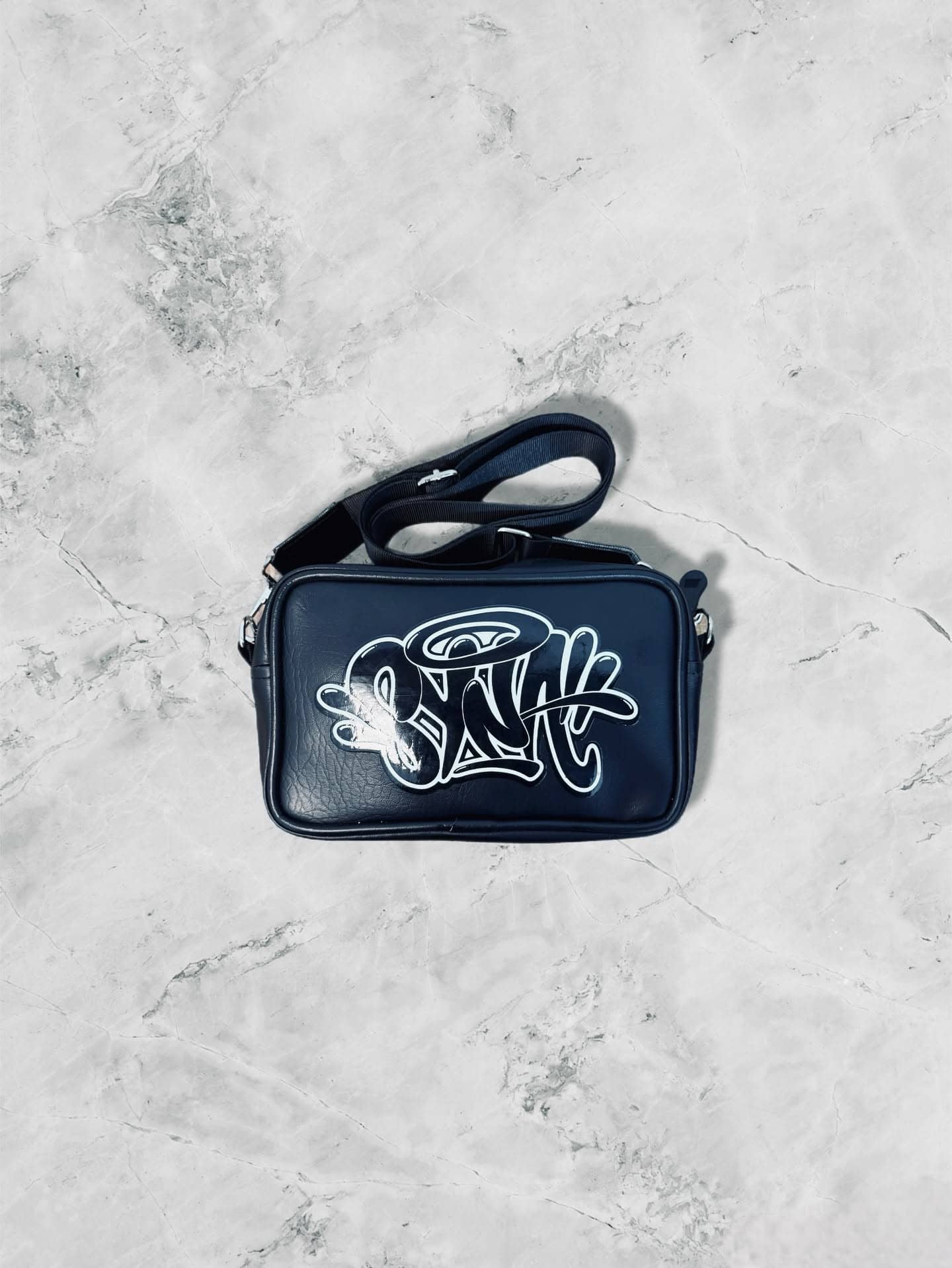 BOLSO DE MANO